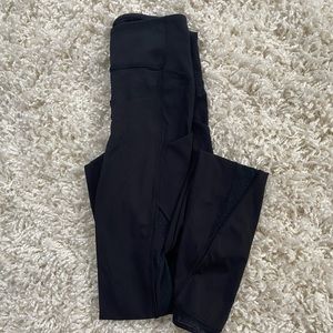 Black lululemon leggings